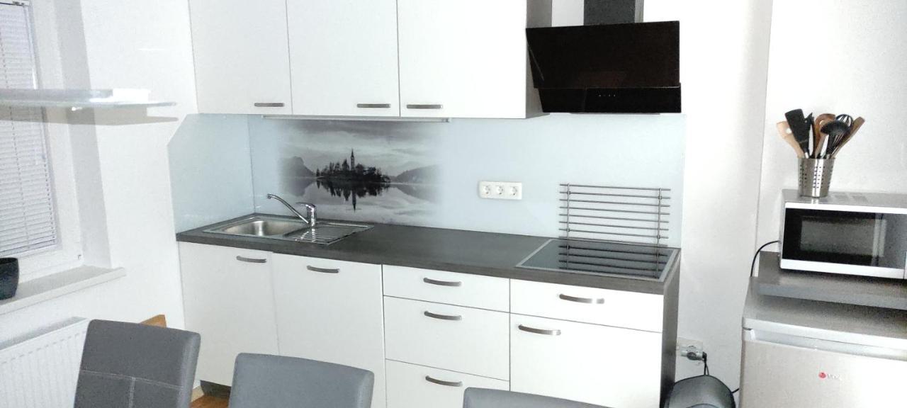 Apartments Justin Bled Bagian luar foto